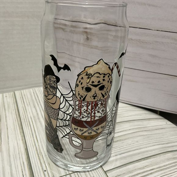 Large Beer glass Decorated 20 oz Can Shaped Beer Glass Horror Movie Guys - Picture 5 of 5